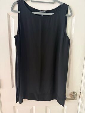 Eileen Fisher Black Sleeveless Boatneck Camisole